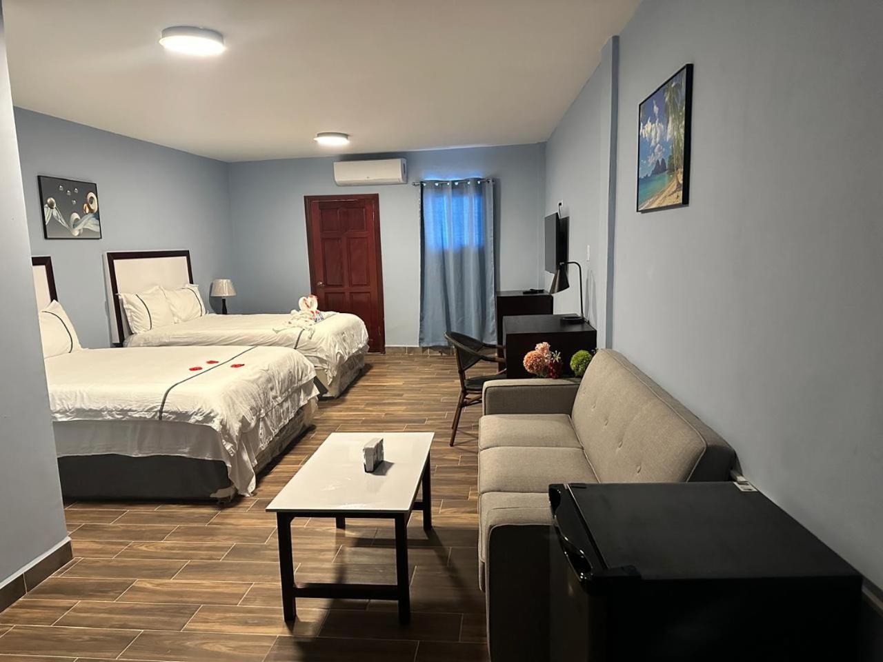 Enjoy Hotel Caye Caulker Dış mekan fotoğraf